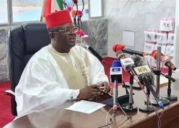 Umahi Denies Dropping Presidential Ambition