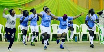 Champions Pillars win opening games in Handball