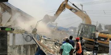 Lagos government to demolish distress structures