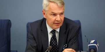 Sweden and Finland to Send Delegations to Turkey Over NATO Bids