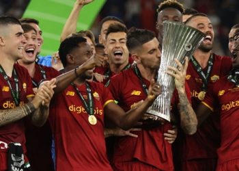 Roma Wins First European Trophy