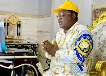 Umahi Appeals to Nigerians to Transform the Country