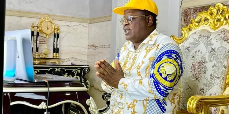 Umahi Appeals to Nigerians to Transform the Country