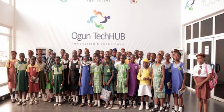 Ogun government promotes ICT training among female students
