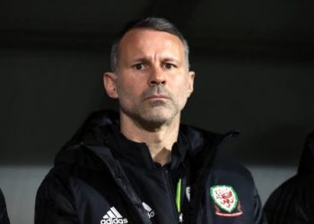 Giggs Resigns as Wales Manager