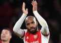 Lacazette Re-signs for Lyon