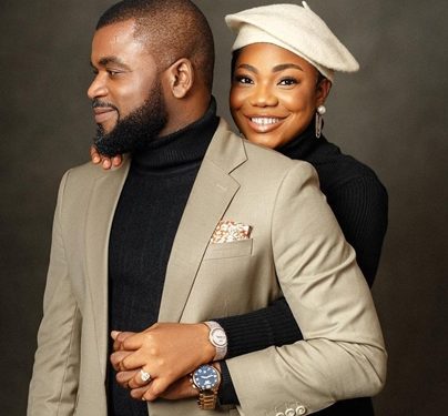 Popular Gospel Artist Announces Engagement