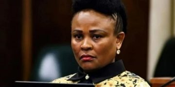 South Africa Suspends Anti-Corruption Chief