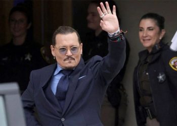 US Jury Awards 15million Dollars Punitive Damages to Depp