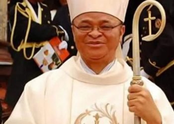 Uzodinma Congratulates Newly Installed Bishop of Owerri Diocese