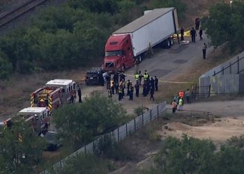 46 people found dead in a truck in Texas