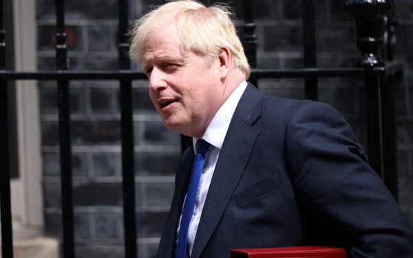 British Prime Minister Agrees to Resign