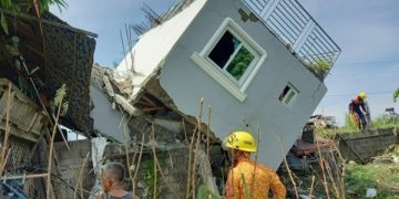 Earthquake Hits Philippines