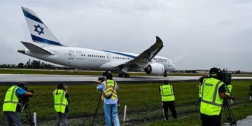 Saudi Arabia to Open Airspace to Airlines