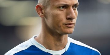 Tottenham Signs Richarlison from Everton