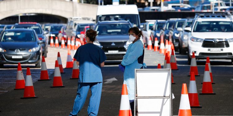Australians to work from home as Covid 19 cases surge