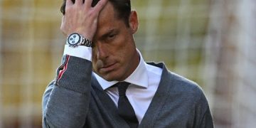 Bournemouth Sacks Coach, Parker