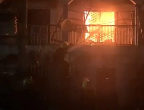 Fire Guts Shopping Mall in Lagos
