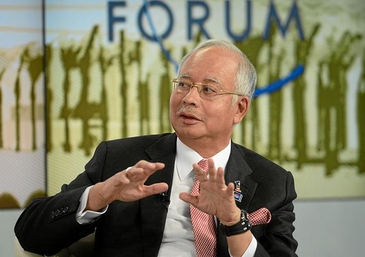 Former Malaysian Prime Minister Begin Bid to Set Aside Conviction