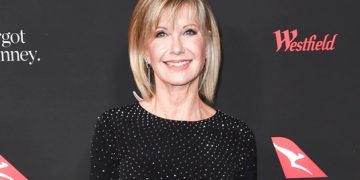 Olivia Newton-John Dies at 73