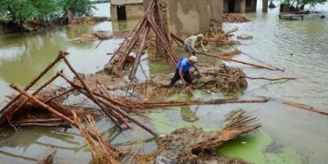 Pakistan Declares National Emergency Over Flood
