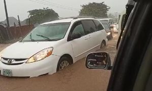 Residents of Egbu Community Raise Alarm Over Flooding