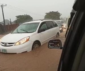 Residents of Egbu Community Raise Alarm Over Flooding