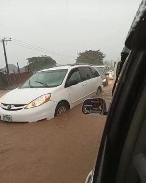 Residents of Egbu Community Raise Alarm Over Flooding