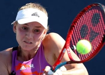 Rybakina Loses to Burel in US Open