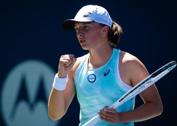 Swiatek Progresses to Last 16 at the Canadian Open