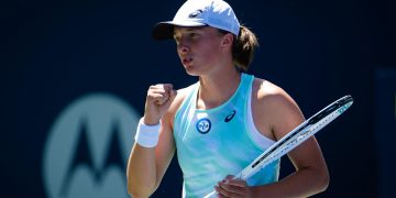 Swiatek Progresses to Last 16 at the Canadian Open