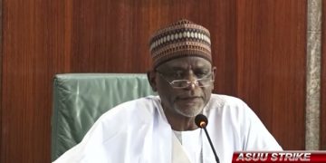 Federal Government to Review No Work, No Pay Policy