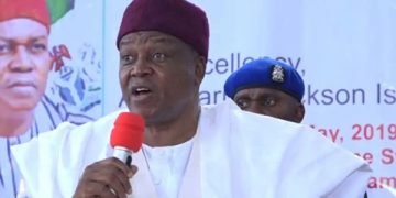Governor Ishaku Cautions Council Chairmen