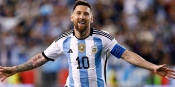 Messi Marks 100th International Win