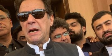 Pakistan Court Orders Charges Against Khan to be Dropped