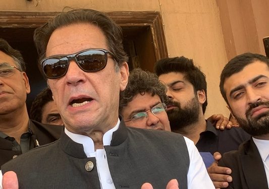 Pakistan Court Orders Charges Against Khan to be Dropped