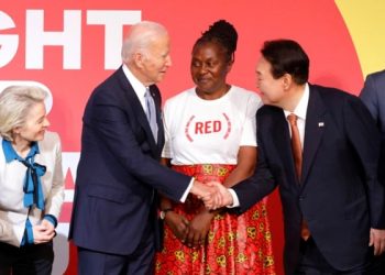 World Leaders raise funds to fight AIDS