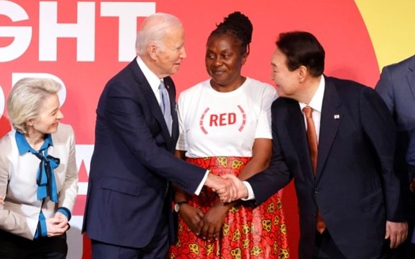 World Leaders raise funds to fight AIDS