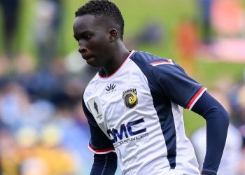 Newcastle signs Kuol