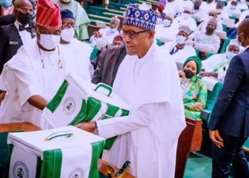Buhari Presents 2023 Budget to National Assembly