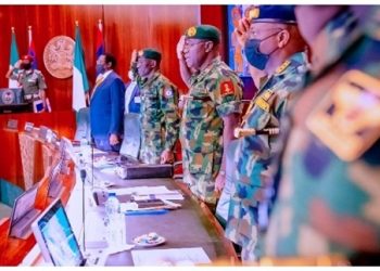 Buhari Summons Security Chiefs