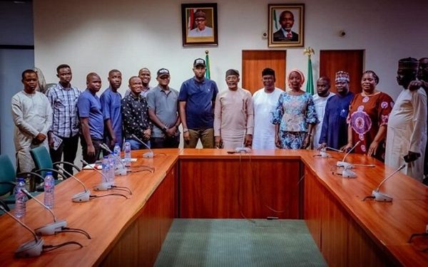 Gbajabiamila Urges Students to Participate in Elections