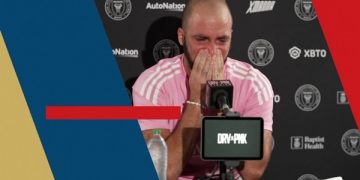 Higuain Announces Retirement From Football