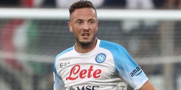 Injury Rules Napoli’s Rrahmani Out of Ajax Clash