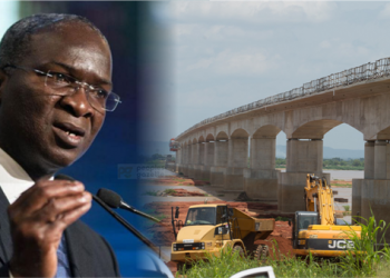 Second Niger Bridge Completed, Says Fashola