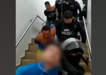 Ecuadorian Police Arrest Gunmen Over Attack on Hospital