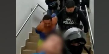 Ecuadorian Police Arrest Gunmen Over Attack on Hospital