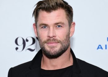 Hemsworth Announces Break from Acting