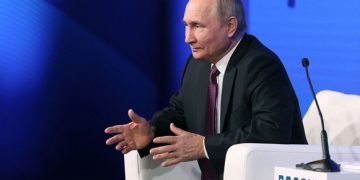 Indonesia Resists Pressure to Withdraw Putin’s G20 Invitation