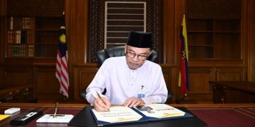 Malaysia’s Prime Minister Promises to Run Inclusive Government